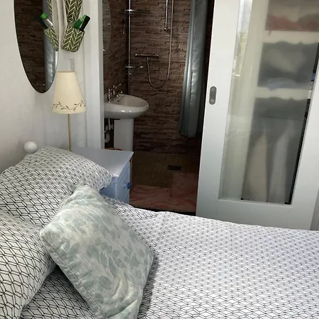 Wild Atlantic Cabin Apartment *